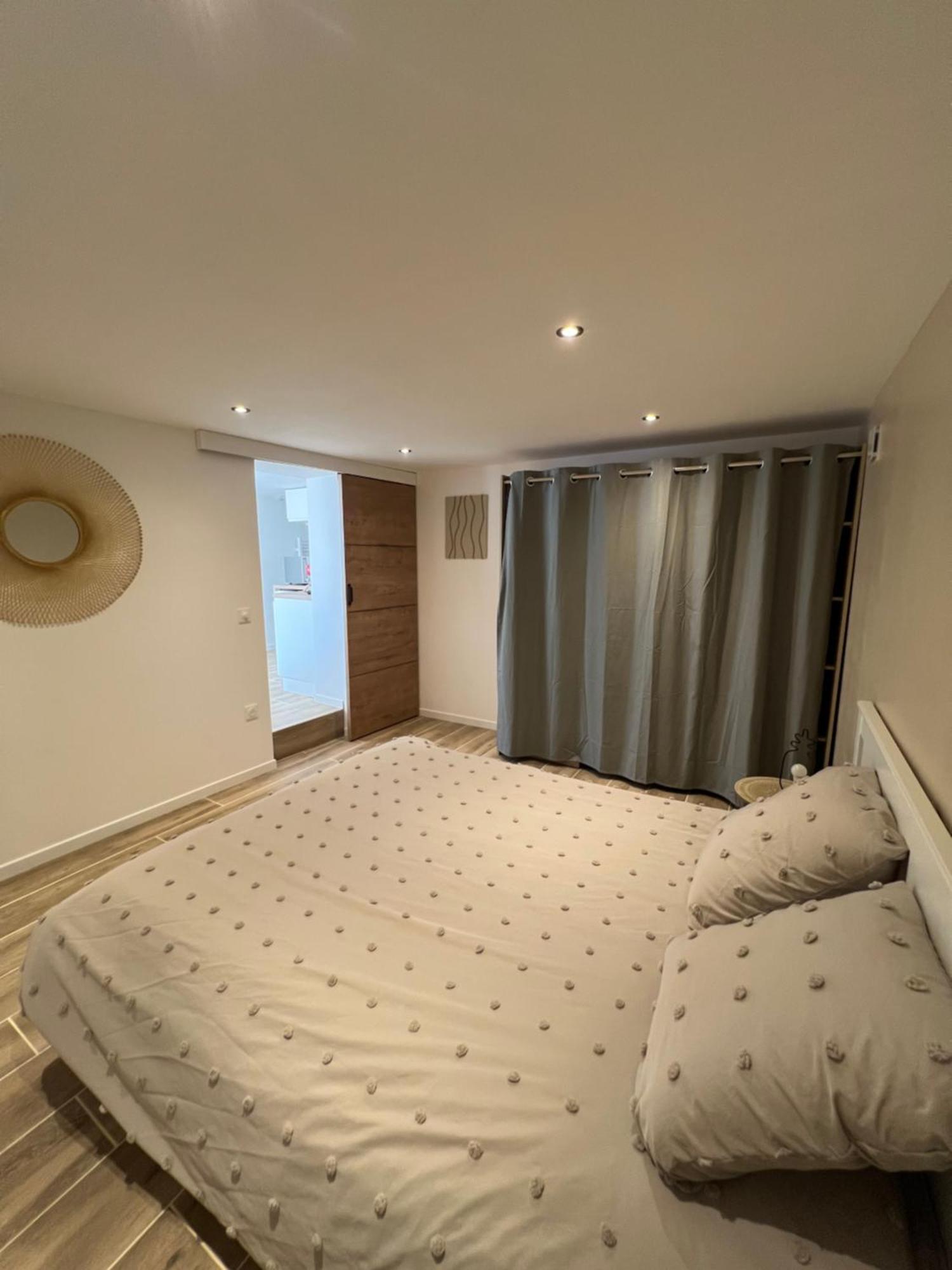 Appartement T2 Avec Jardin Puget-sur-Argens Exterior photo