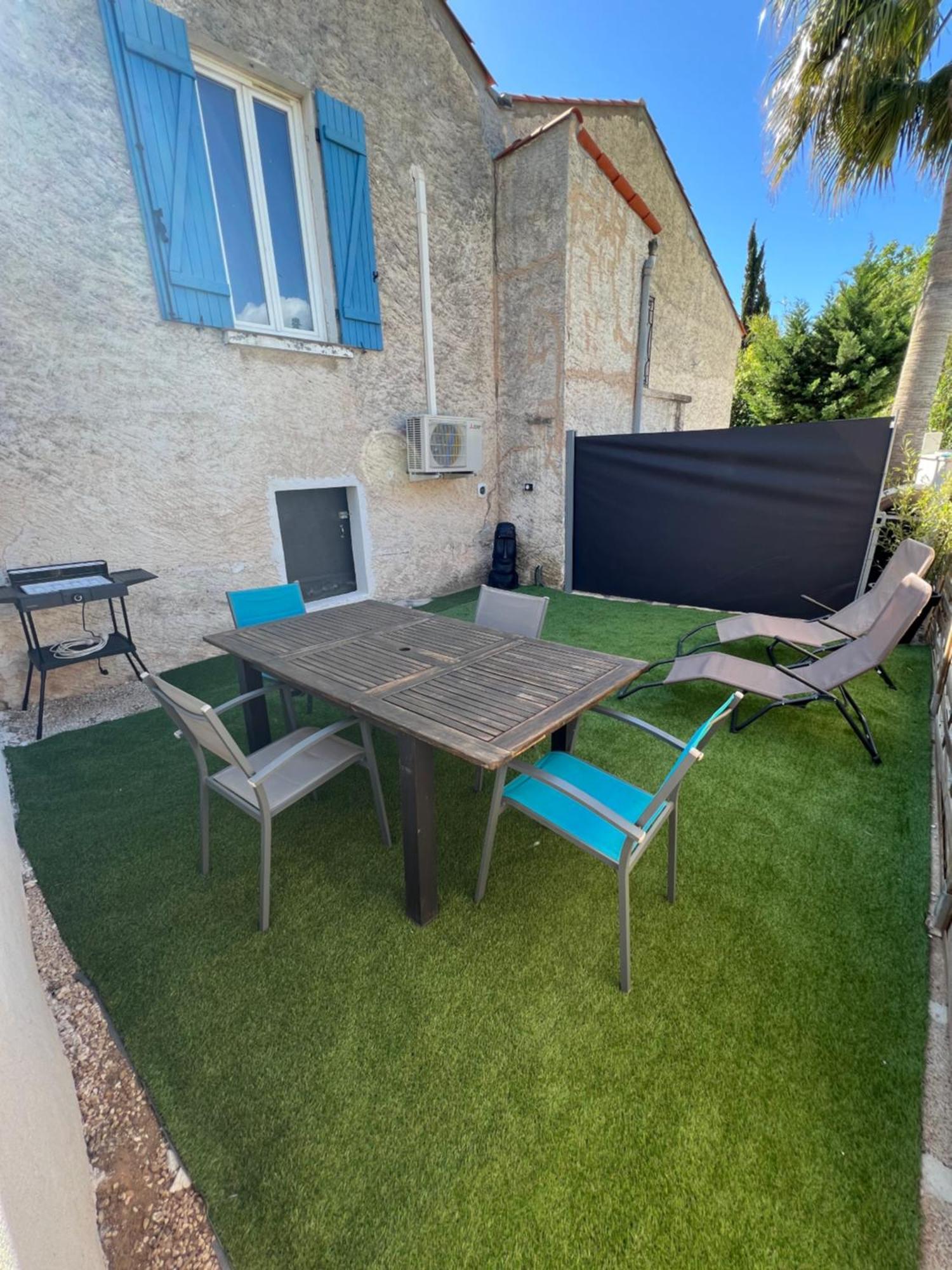 Appartement T2 Avec Jardin Puget-sur-Argens Exterior photo